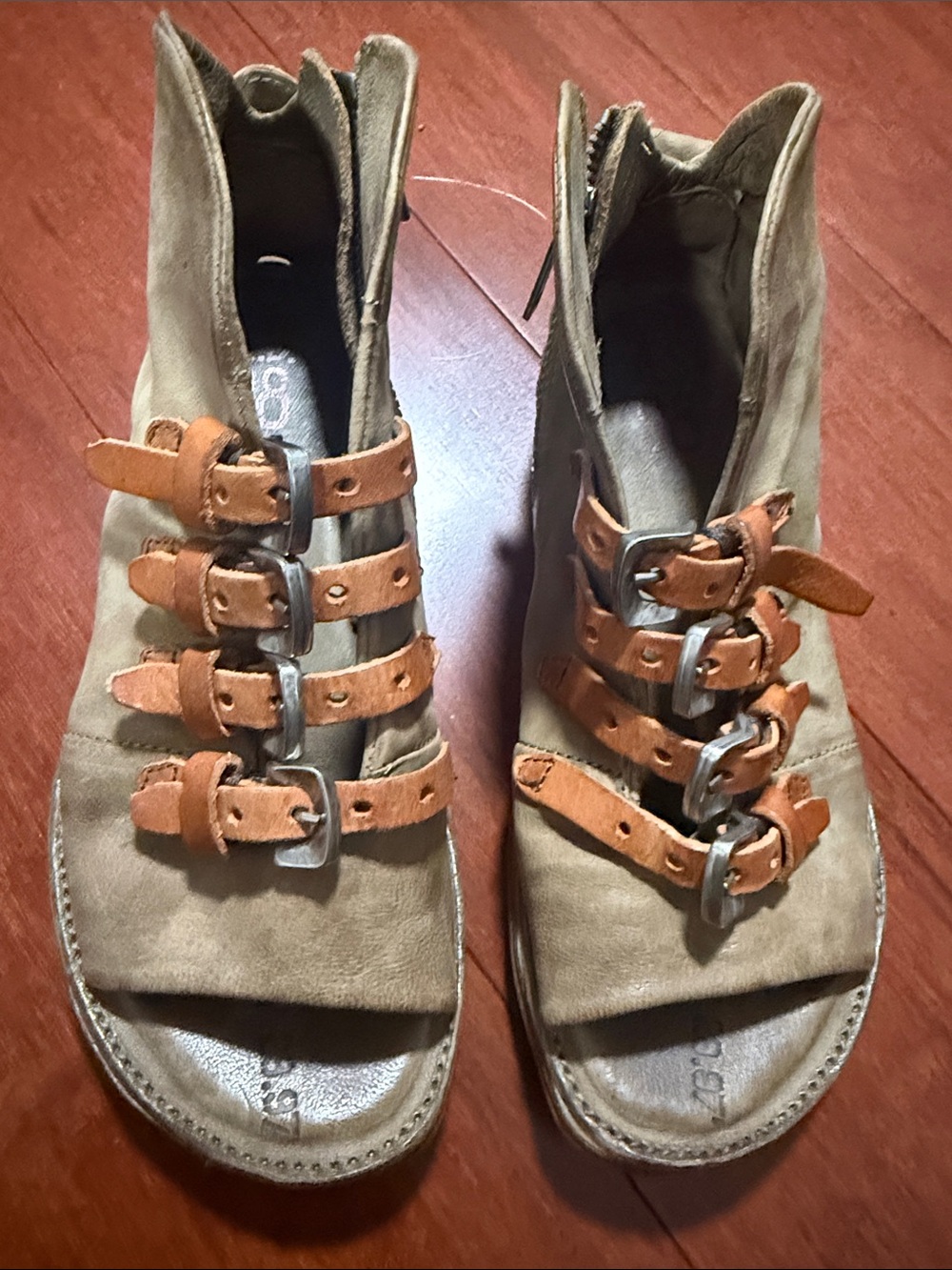 AS98 Women’s Olive Green Suede Buckle Sandals with Tan Straps size 36